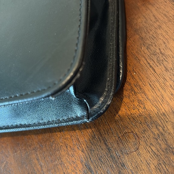 Buxton  Crossbody bag/wallet / 2 ID holders  8 card slots  soft leather Black - Picture 10 of 17